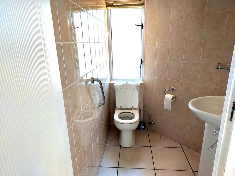 3 Bedroom Property for Sale in Harbour Island Western Cape